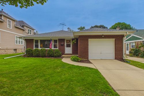 203 S Edward St, Mount Prospect, IL, 60056-3415 | Card Image