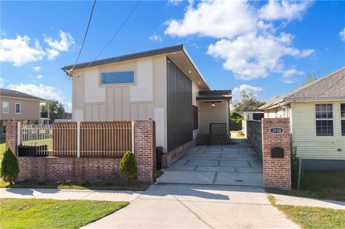 3130 N Tonti St, New Orleans, LA, 70117-6427 | Card Image