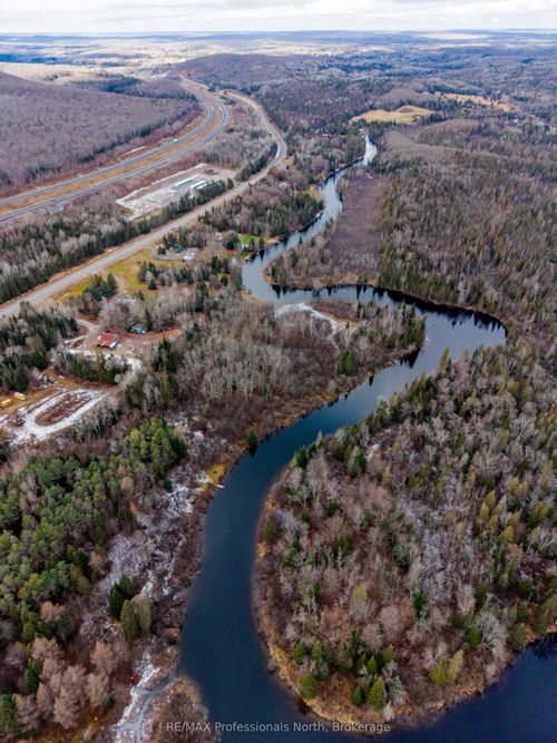 899 Katrine Rd, Burks Falls, ON, P0A1C0 | Card Image