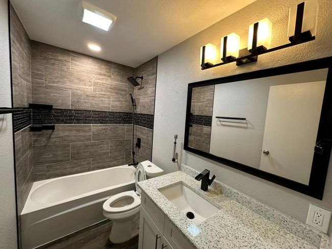 927 S Riverside Dr, House other with 3 bedrooms, 2 bathrooms and null parking in Grapevine TX | Image 10