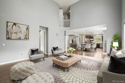 Family Room with 2 story vaulted ceilings | Image 3