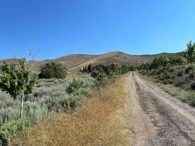1262 N Soldier Creek Rd, House other with 3 bedrooms, 3 bathrooms and 5 parking in Fairfield ID | Image 15