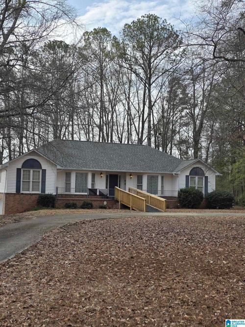 787 Thompson Chapel Rd, Jemison, AL, 35085-7889 | Card Image