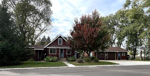 410 2nd St N, Atwater, MN, 56209-1106 | Card Image