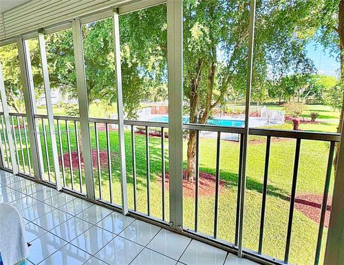 apt-304-5100 Washington St, Hollywood, FL, 33021-7157 | Card Image