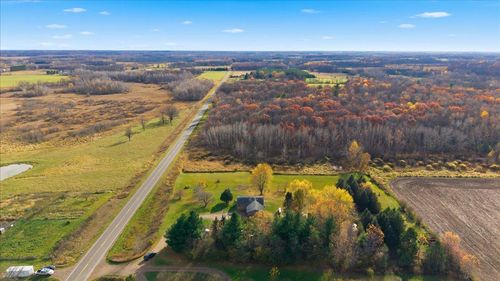 1277 Delta St, Ogilvie, MN, 56358-3558 | Card Image