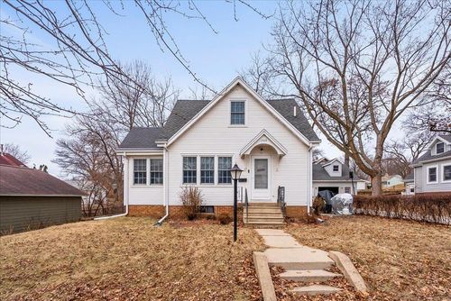 1709 Olive Street, Cedar Falls, IA, 50613 | Card Image