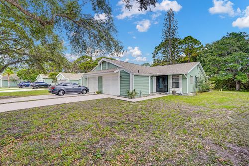 1370 Se Rivergreen Cir, Port St Lucie, FL, 34952-4131 | Card Image