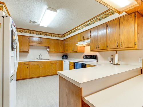 9 N Jerome Street, Coalgate, OK, 74538 | Card Image