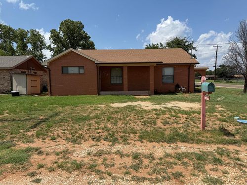 898 E 7th St, Colorado City, TX, 79512-5811 | Card Image