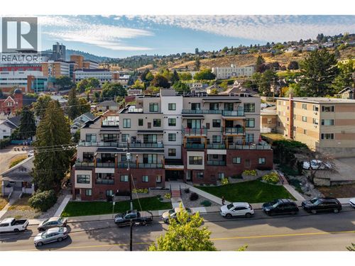 104-227 Battle St, Kamloops, BC, V2C2L3 | Card Image