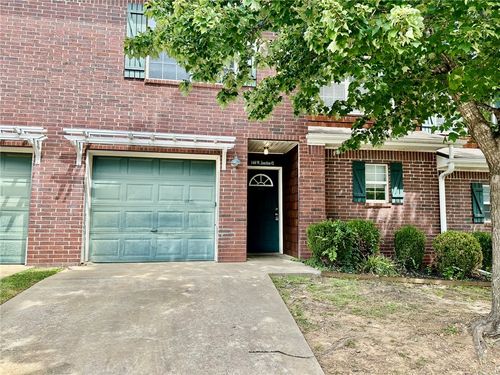 2-1460 W Junction St, Fayetteville, AR, 72701-5563 | Card Image
