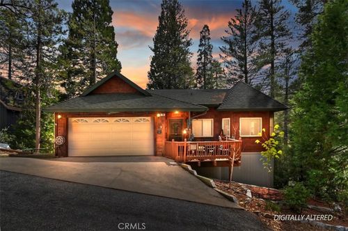 160 Birchwood Dr, Lake Arrowhead, CA, 92352-9758 | Card Image