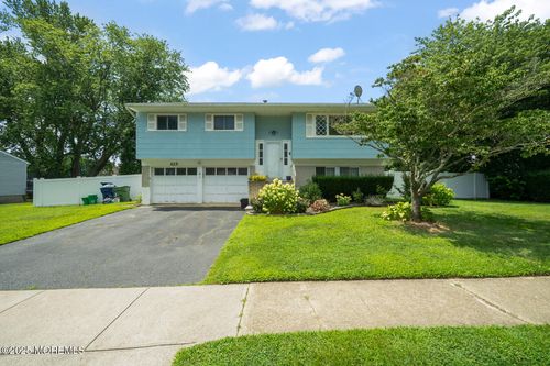 625 Marion Rd, Neptune, NJ, 07753-3865 | Card Image