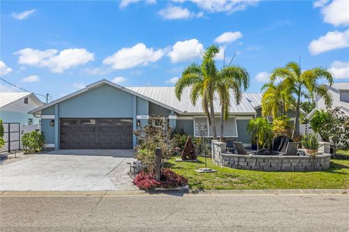 4204 2nd Ave Ne, BRADENTON, FL, 34208-5422 | Card Image