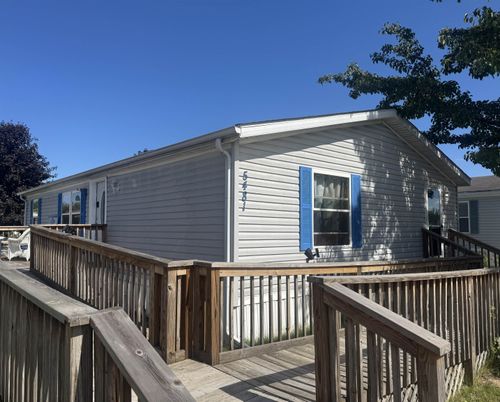 5481 E Crossway Ln, Mount Pleasant, MI, 48858-8494 | Card Image