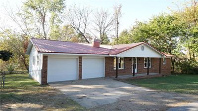 15566 Horseshoe Ln, House other with 3 bedrooms, 2 bathrooms and 2 parking in Dexter MO | Image 2