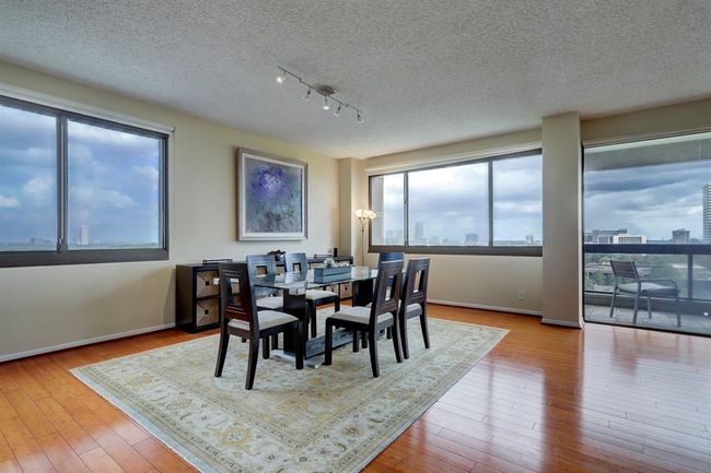 Enjoy dining while also enjoying the picturesque city views. | Image 6