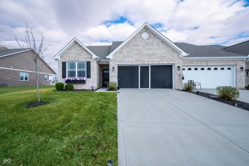 1565 Sadler Way, Avon, IN, 46123-5677 | Card Image
