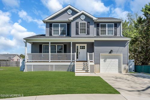 312 Beach Blvd, Forked River, NJ, 08731-5129 | Card Image