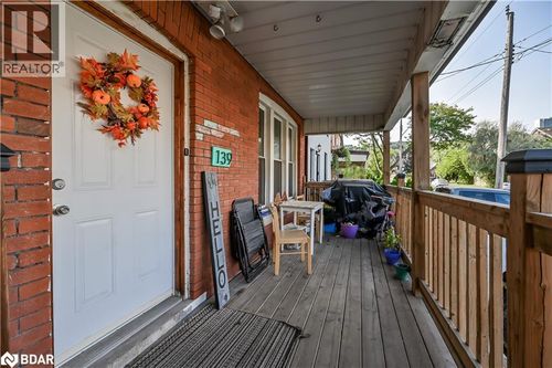 139 Balsam Ave S, Hamilton, ON, L8M3B6 | Card Image