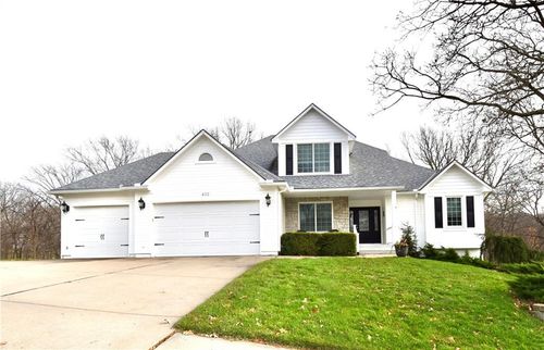 402 Canyon Drive, Pleasant Hill, MO, 64080 | Card Image