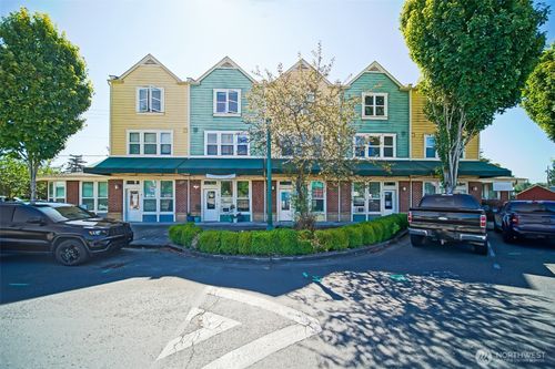 816 Cherry Ave, Sumner, WA, 98390-1451 | Card Image