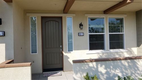 c-908 N Acacia Ct, Azusa, CA, 91702-6840 | Card Image