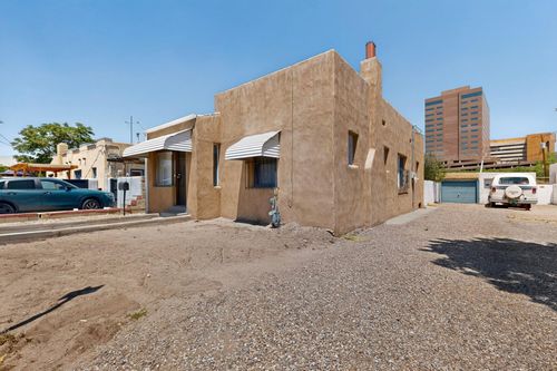 414 8th St Nw, Albuquerque, NM, 87102-2021 | Card Image