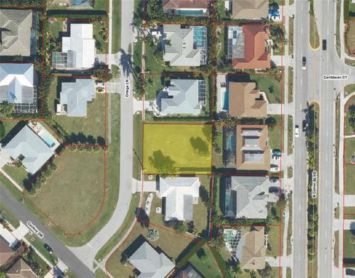 385 Ortega Ln, Marco Island, FL, 34145-2425 | Card Image