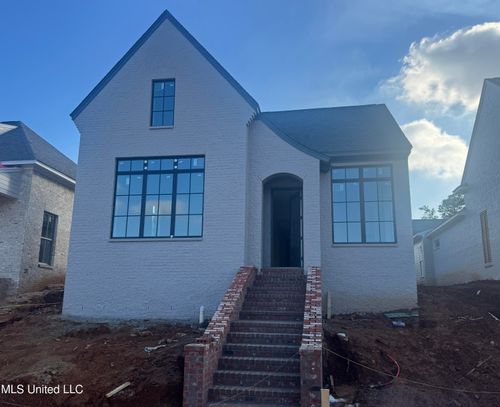 135 Water St, Madison, MS, 39110-6385 | Card Image