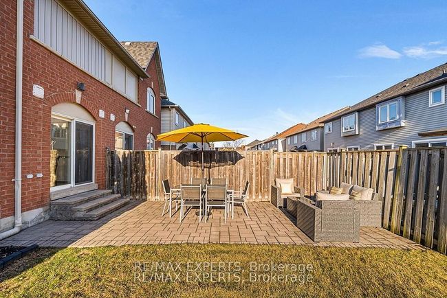 9 Carpendale Cres, House attached with 3 bedrooms, 2 bathrooms and 2 parking in Ajax ON | Image 38