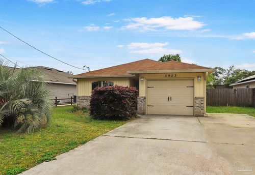 5953 Fairlands Rd, Milton, FL, 32583-1814 | Card Image