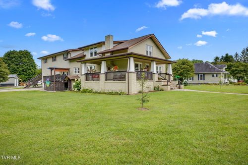 205 Willow St, Roan Mountain, TN, 37687-3059 | Card Image