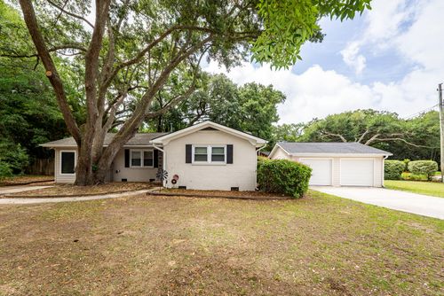 838 Fred Street, Charleston, SC, 29412 | Card Image