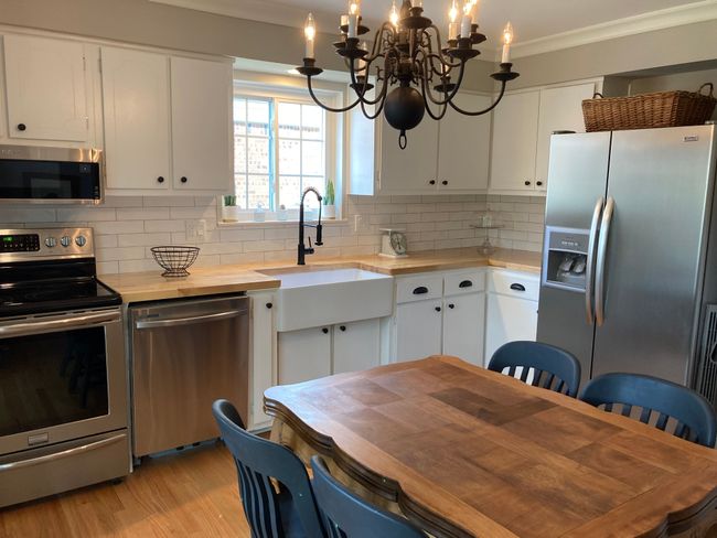 37947 Howell St, House other with 3 bedrooms, 2 bathrooms and null parking in Livonia MI | Image 4