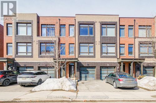114 Dalhousie St, Vaughan, ON, L4L | Card Image