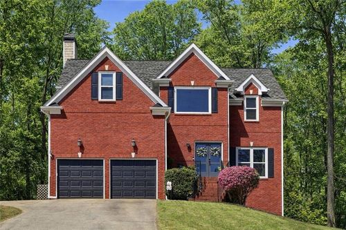 6036 Bateau Dr, Flowery Branch, GA, 30542-5639 | Card Image
