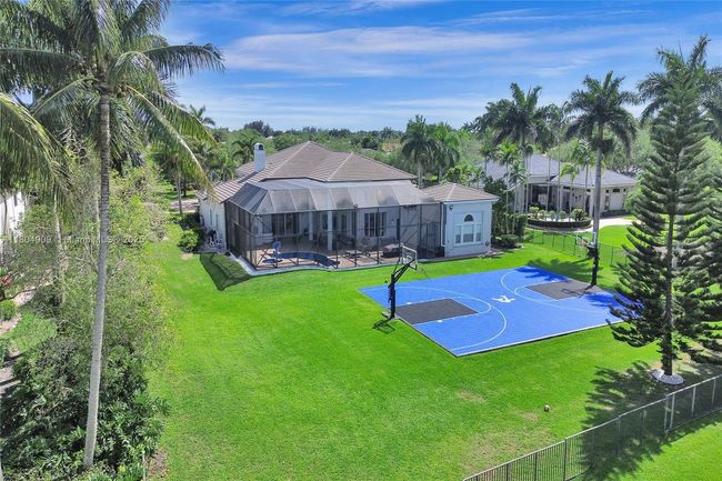 10457 Laurel Rd, House other with 6 bedrooms, 6 bathrooms and null parking in Davie FL | Image 83