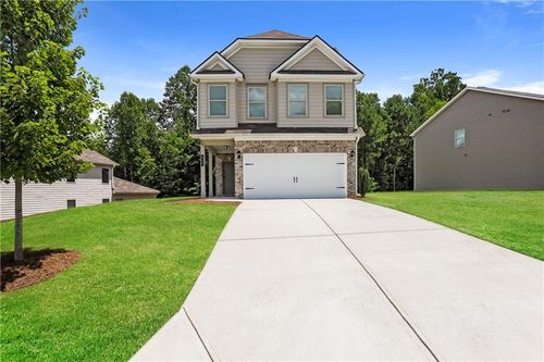637 Ireland Ln, Dallas, GA, 30132-0072 | Card Image