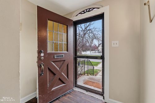 377 Rivard Blvd, Grosse Pointe, MI, 48230-1625 | Card Image