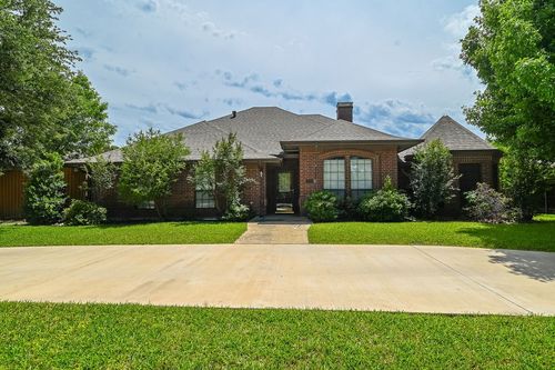 209 Plantation Dr, Coppell, TX, 75019-3233 | Card Image