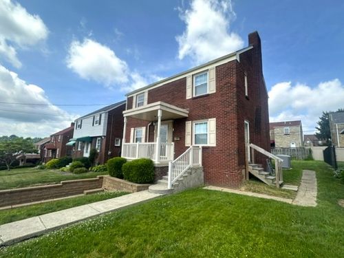 4132 Davis Ave, Munhall, PA, 15120-3343 | Card Image
