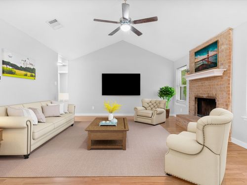 1008 Green Ridge Ter, Saginaw, TX, 76179-3406 | Card Image