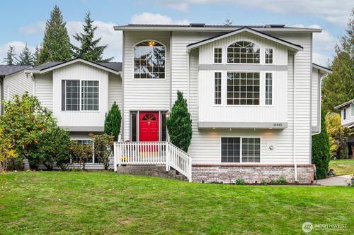14645 138th Way Ne, Woodinville, WA, 98072-4664 | Card Image