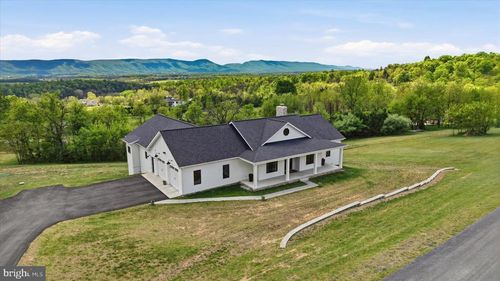 33 Kibo Ct, MAURERTOWN, VA, 22644-2158 | Card Image