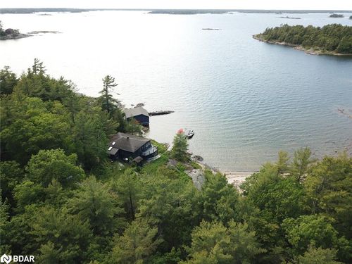 25 Shawanaga Landing Rd, Nobel, ON, P0G1G0 | Card Image