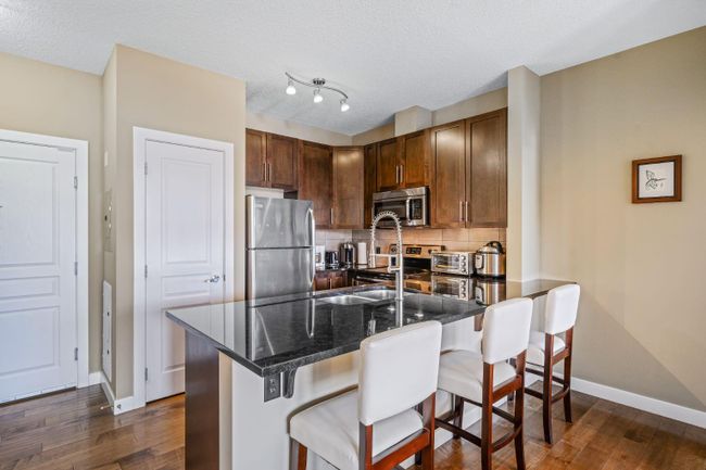 309 - 22 Panatella Road Nw, Home with 2 bedrooms, 2 bathrooms and 1 parking in Calgary AB | Image 5