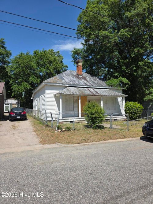 524 Dexter St, Rocky Mount, NC, 27803-3509 | Card Image