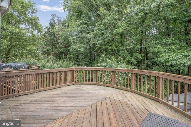 6705 Sunset Woods Ct, Townhouse with 3 bedrooms, 3 bathrooms and null parking in BURKE VA | Image 32